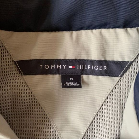 Grey Tommy Hilfiger Jacket Size Medium - Picture 7 of 10